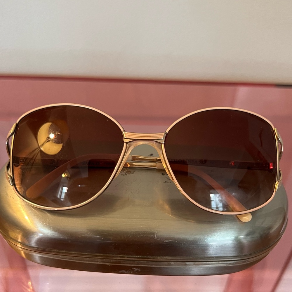 Safilo Italian sunnies. Pink.